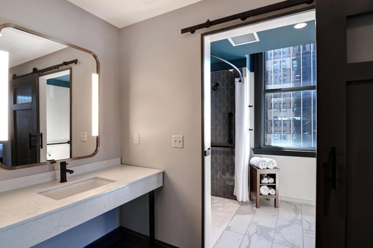 Courtyard By Marriott Cincinnati Downtown Extérieur photo