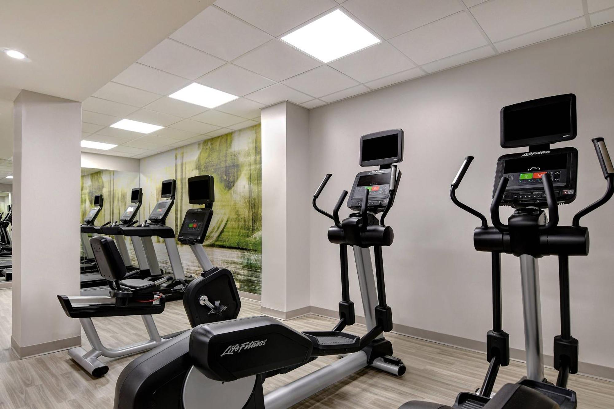 Courtyard By Marriott Cincinnati Downtown Extérieur photo